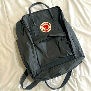 FJALLRAVEN KÅNKEN backpack